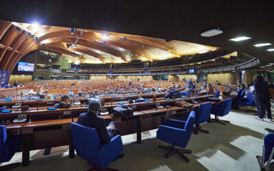 TIEDOTE 23.6.2022 – Filatov ja Hopsu huolissaan datajättien vallasta ja netin vihapuheesta