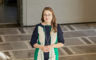 Vihreiden Hopsu ihmettelee viestinnän keskittämistä: “Onko meillä jatkossa vain pääministerin viestintäosasto?”